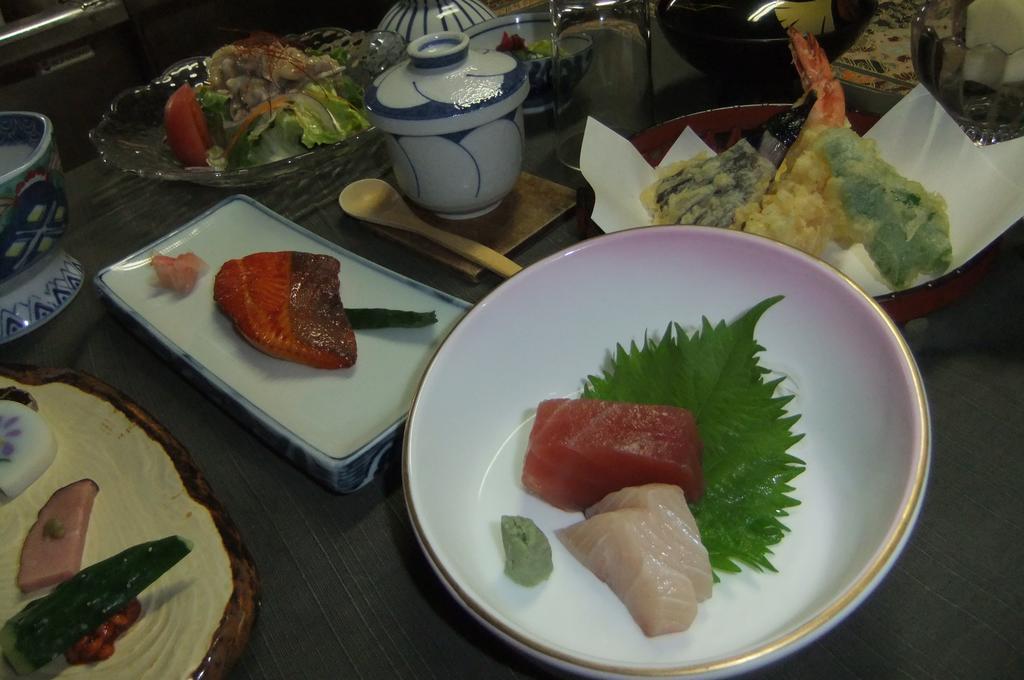 Omiya Ryokan Хаконе Екстер'єр фото